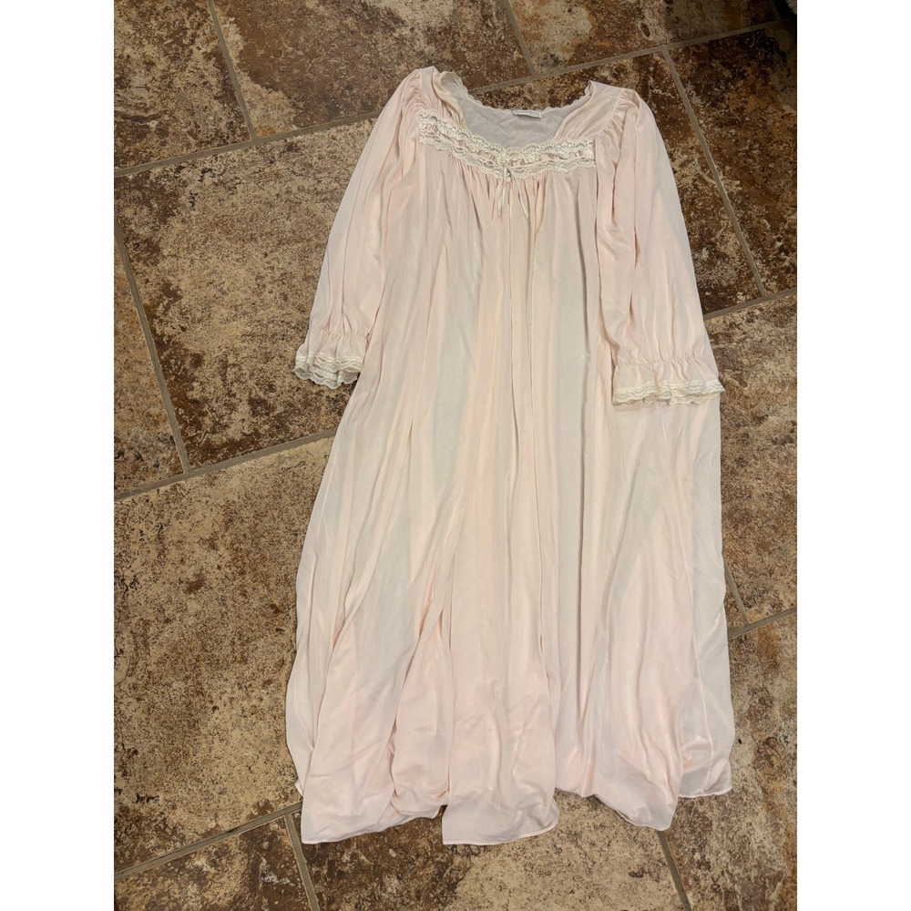 Miss Elaine Nightgown Women XL Pink Vintage Lace Trim Long Sleeve USA Made